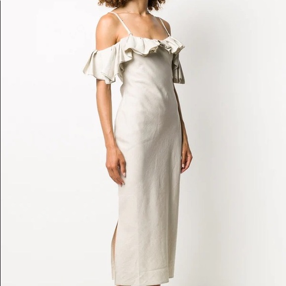 HP🥳New with tags Jacquemus dress